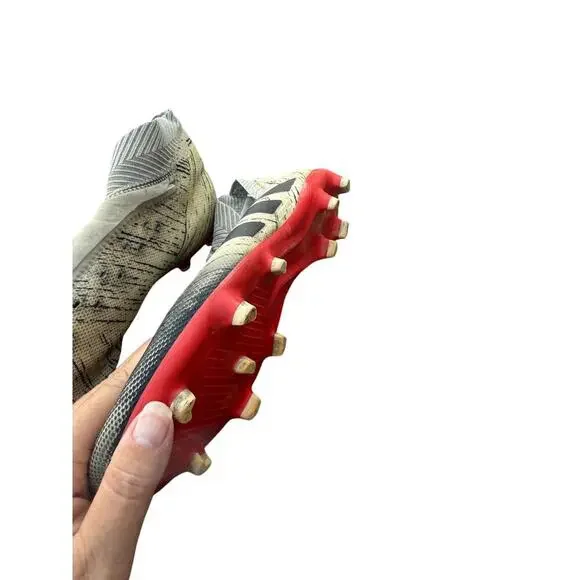 Adidas Nemesis Men's Size 9.5 Soccer Cleats - Picture 4 of 8